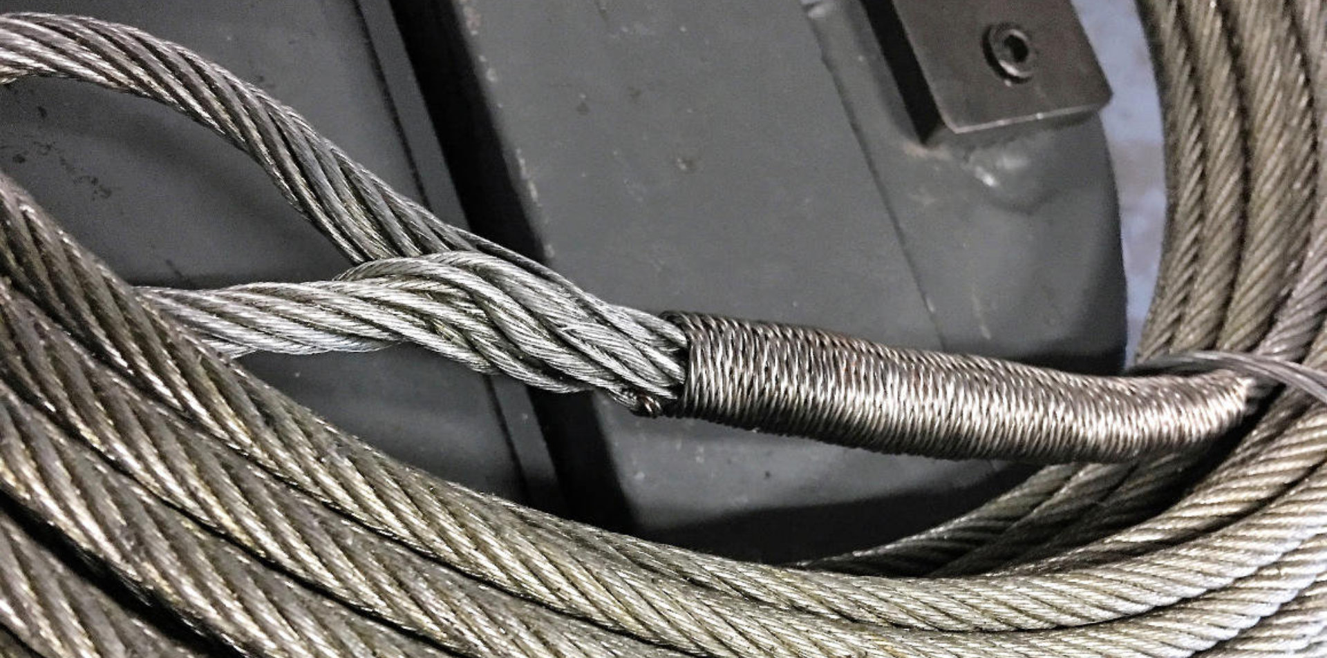Mainco - doing clever things with wire rope